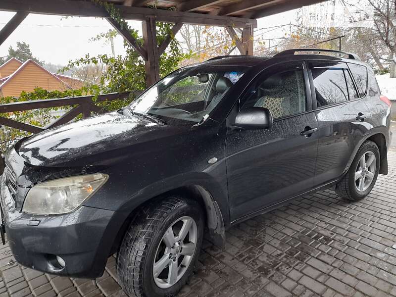 Внедорожник / Кроссовер Toyota RAV4 2008 в Здолбунове