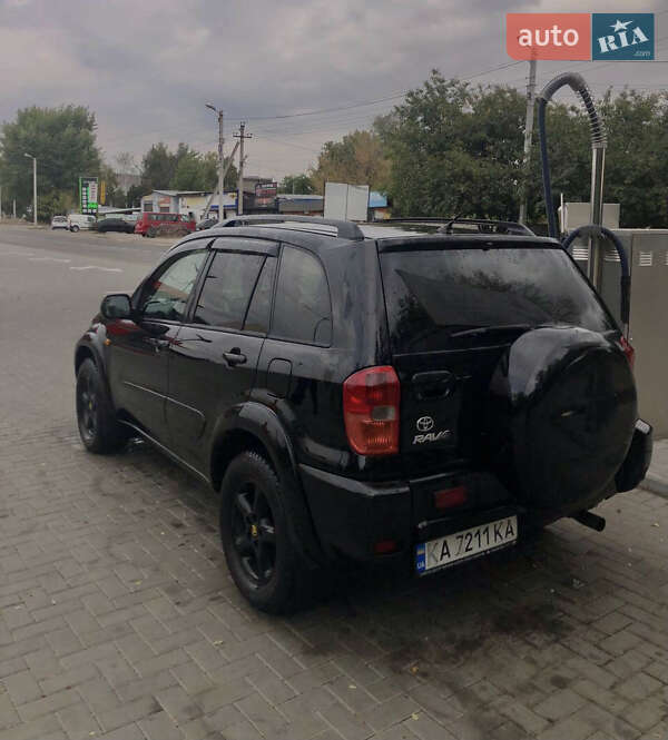 Позашляховик / Кросовер Toyota RAV4 2003 в Борисполі