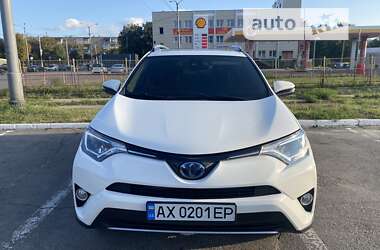 Позашляховик / Кросовер Toyota RAV4 2018 в Харкові