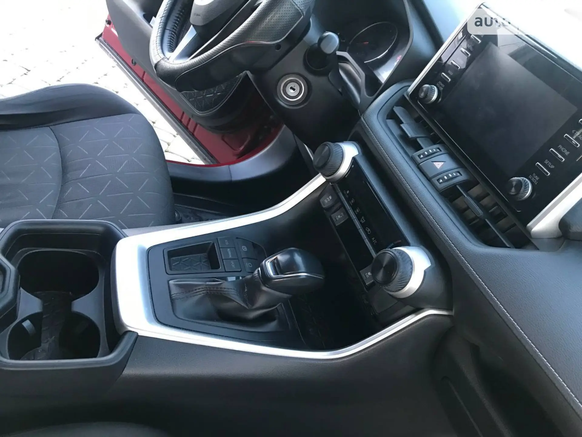 2019 Toyota RAV 4 - мініатюра 15