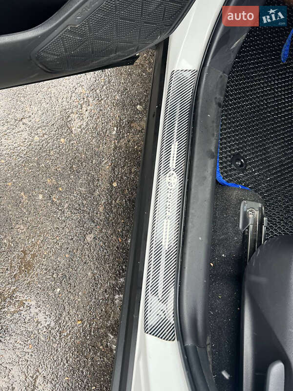 Позашляховик / Кросовер Toyota RAV4 2021 в Вінниці