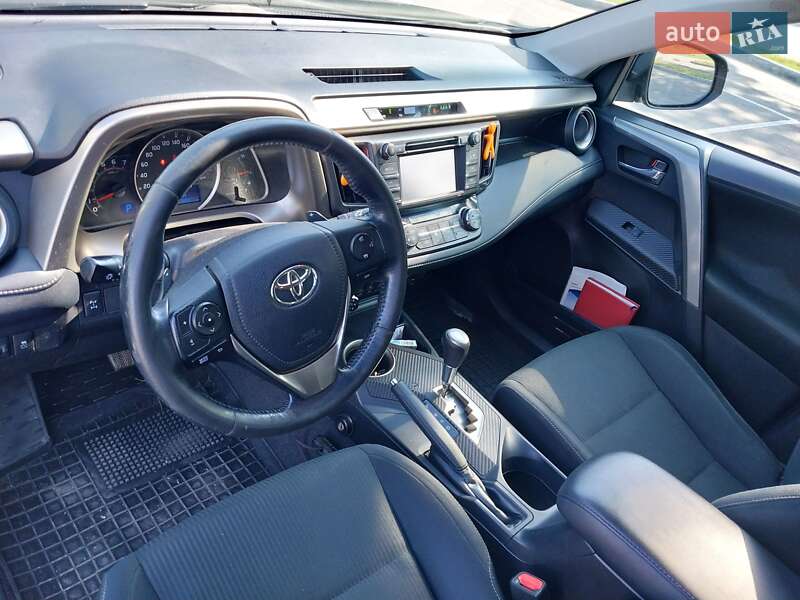 Позашляховик / Кросовер Toyota RAV4 2013 в Кропивницькому