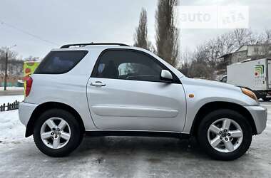 Позашляховик / Кросовер Toyota RAV4 2001 в Харкові