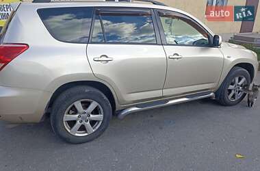 Внедорожник / Кроссовер Toyota RAV4 2007 в Ракитном