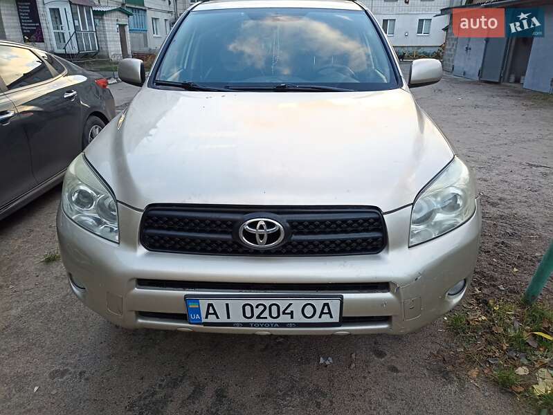 Позашляховик / Кросовер Toyota RAV4 2007 в Рокитному