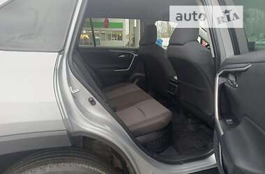 Позашляховик / Кросовер Toyota RAV4 2020 в Одесі