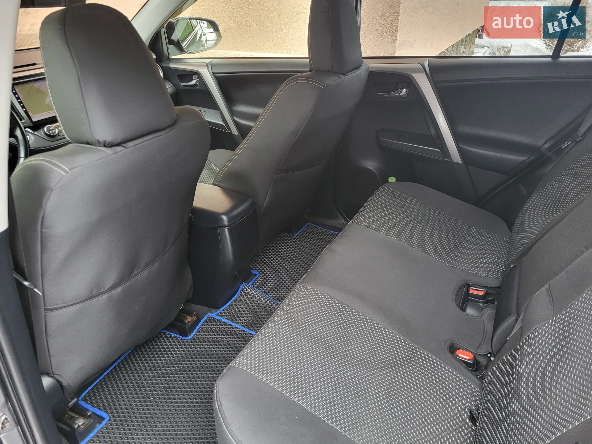 2017 Toyota RAV 4 - мініатюра 11