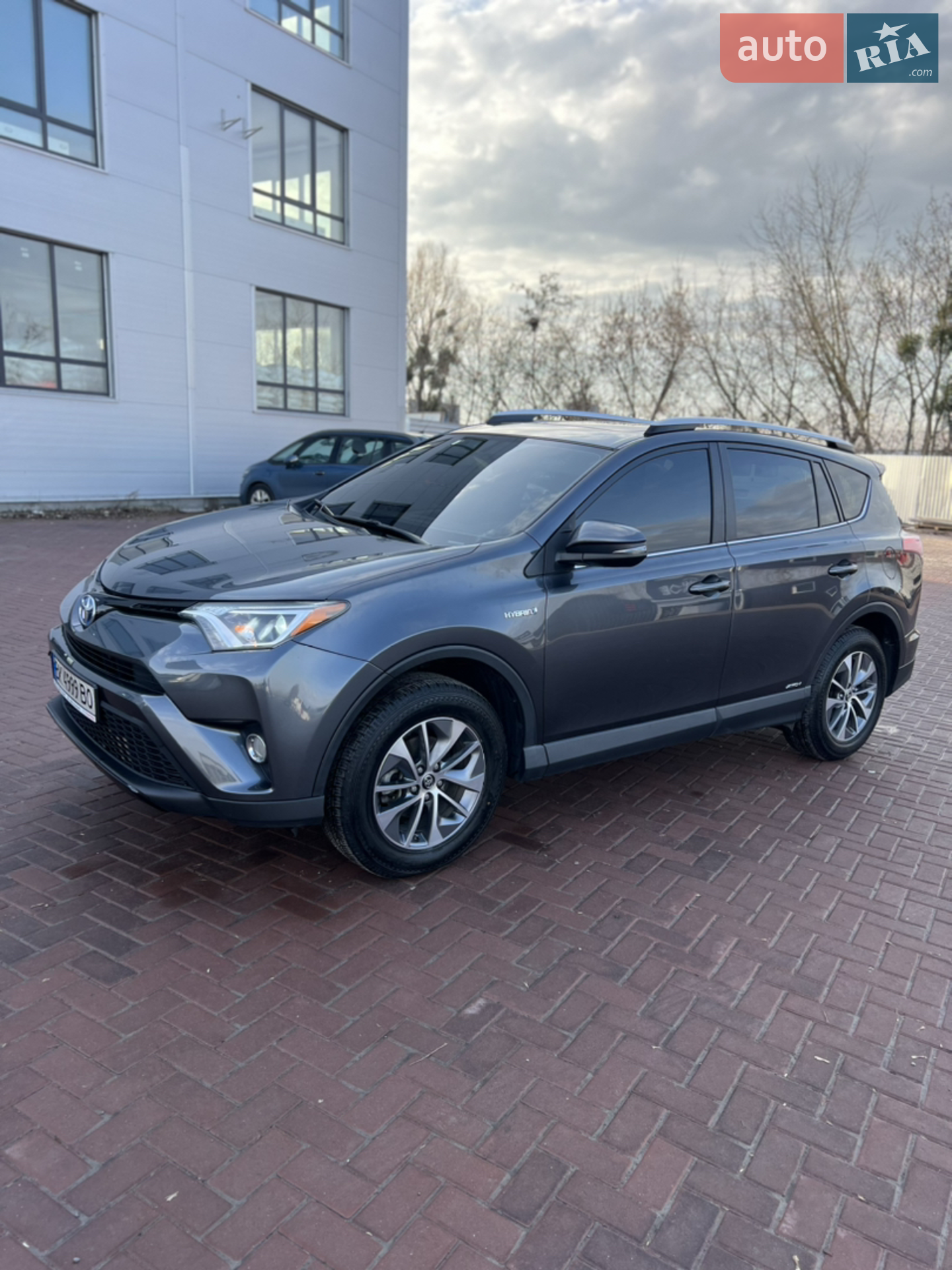 2016 Toyota RAV 4 - фото 1