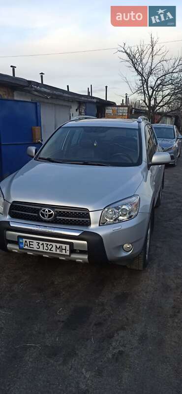 Toyota RAV4 2008