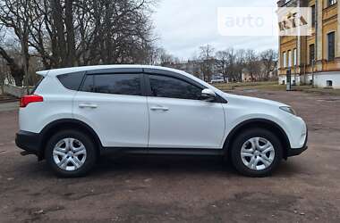 Внедорожник / Кроссовер Toyota RAV4 2014 в Чернигове