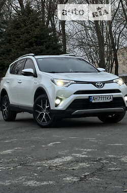 Внедорожник / Кроссовер Toyota RAV4 2016 в Днепре