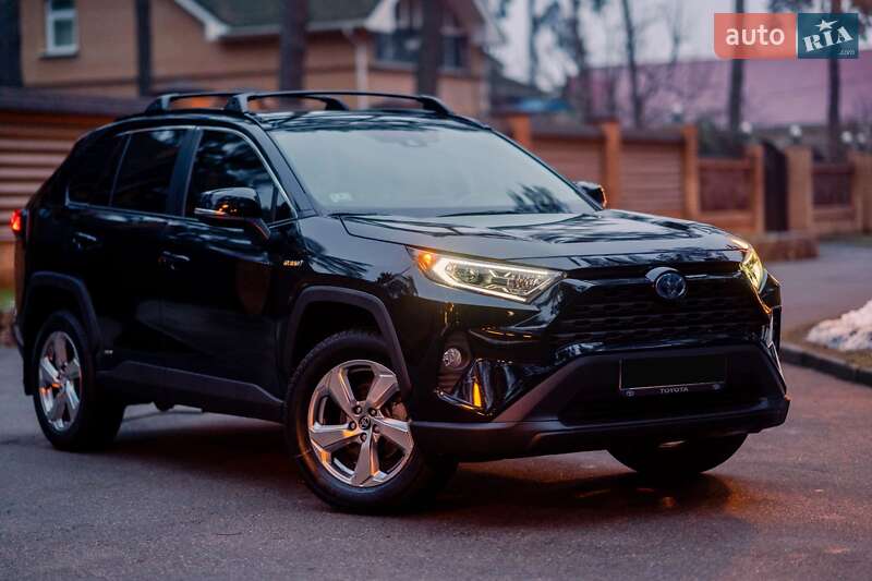 Внедорожник / Кроссовер Toyota RAV4 2020 в Чернигове фото 3 Внедорожник / Кроссовер Toyota RAV4 2020 в Чернигове