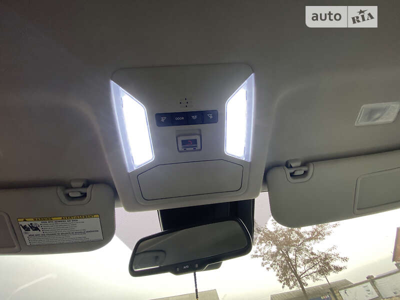 Внедорожник / Кроссовер Toyota RAV4 2021 в Тернополе