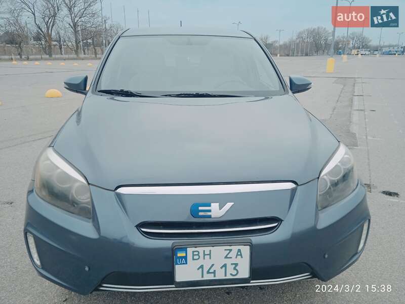 Внедорожник / Кроссовер Toyota RAV4 2012 в Одессе