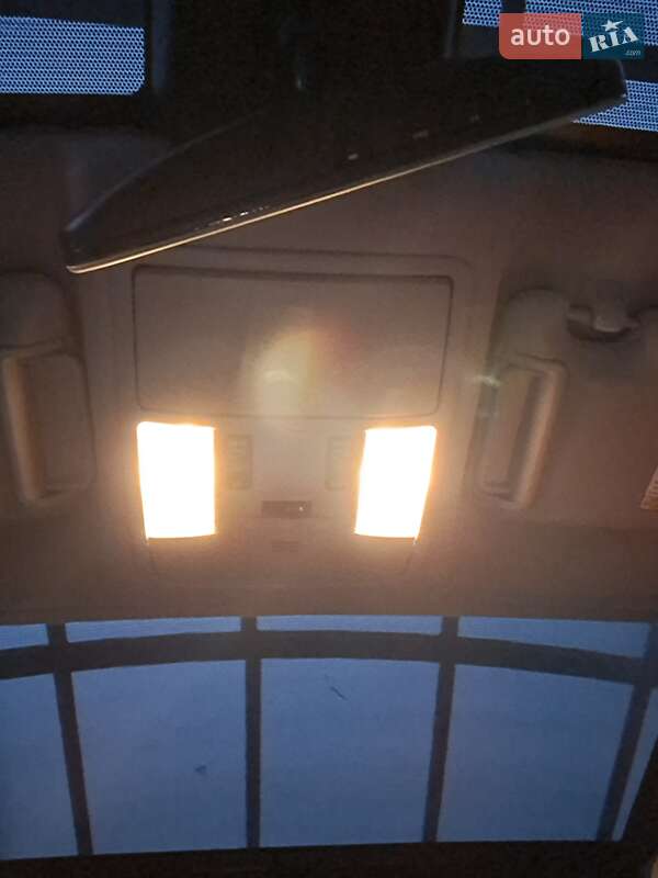 Позашляховик / Кросовер Toyota RAV4 2017 в Житомирі фото 13 Позашляховик / Кросовер Toyota RAV4 2017 в Житомирі