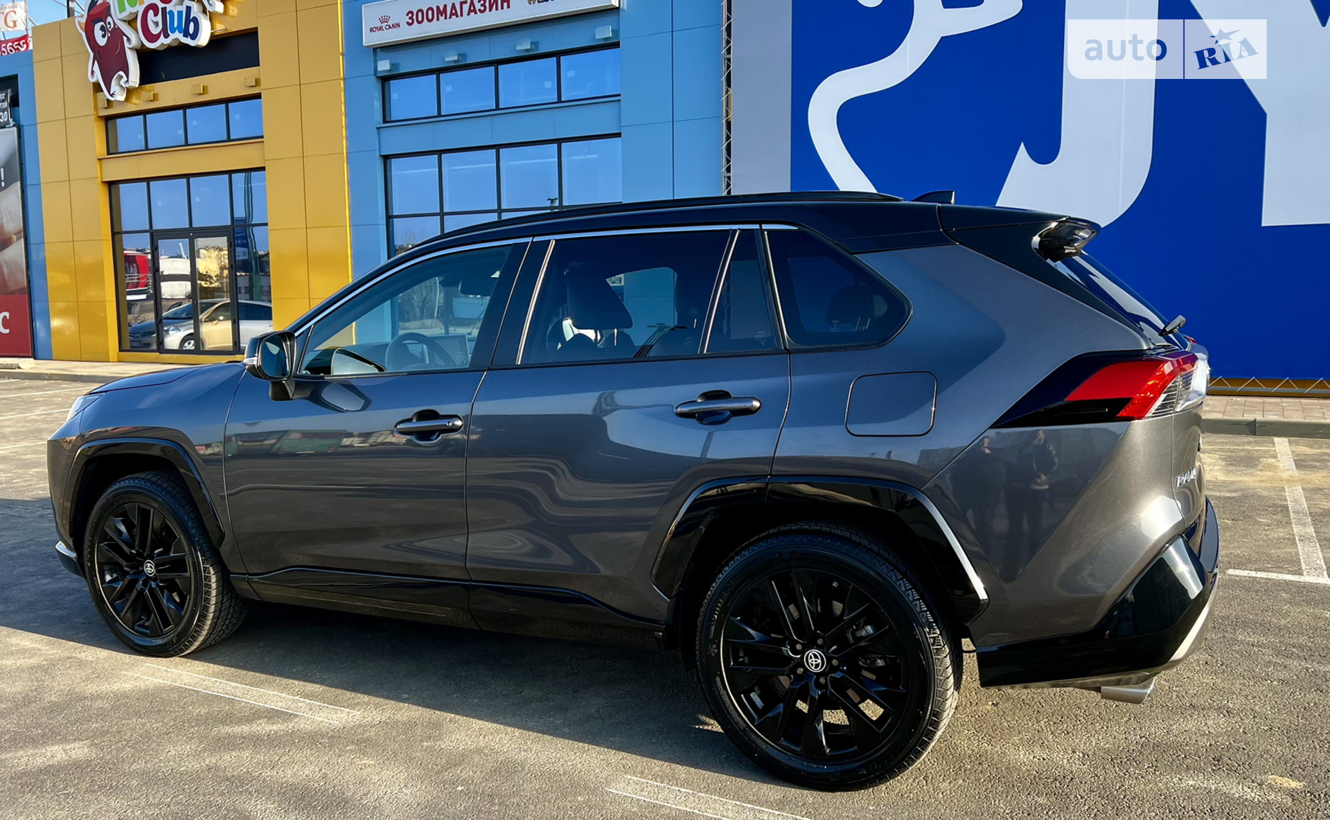 2022 Toyota RAV 4 - мініатюра 5