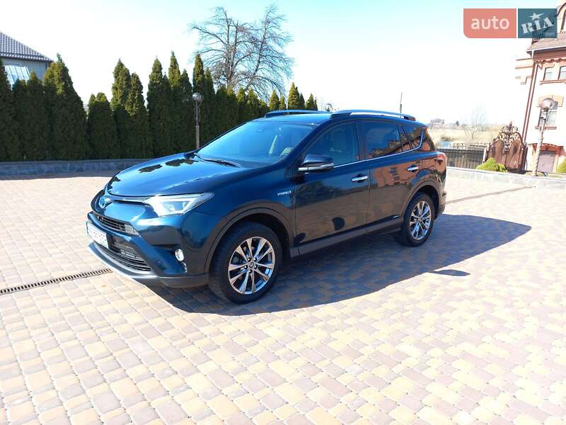 Позашляховик / Кросовер Toyota RAV4 2018 в Києві