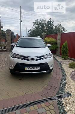 Позашляховик / Кросовер Toyota RAV4 2013 в Львові