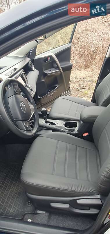 Позашляховик / Кросовер Toyota RAV4 2018 в Полтаві