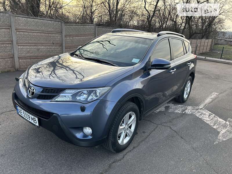 Позашляховик / Кросовер Toyota RAV4 2014 в Кривому Розі
