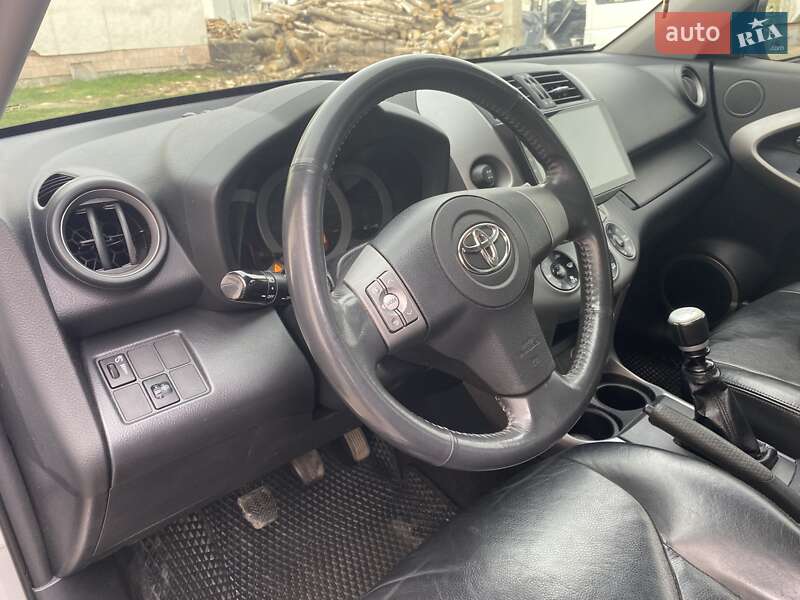 Позашляховик / Кросовер Toyota RAV4 2008 в Богородчанах
