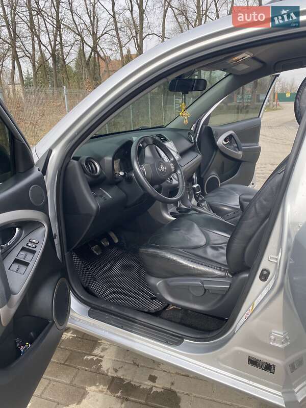 Позашляховик / Кросовер Toyota RAV4 2008 в Богородчанах