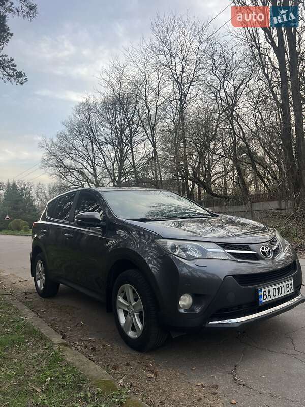Позашляховик / Кросовер Toyota RAV4 2013 в Кропивницькому