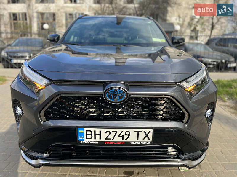 Внедорожник / Кроссовер Toyota RAV4 2022 в Одессе