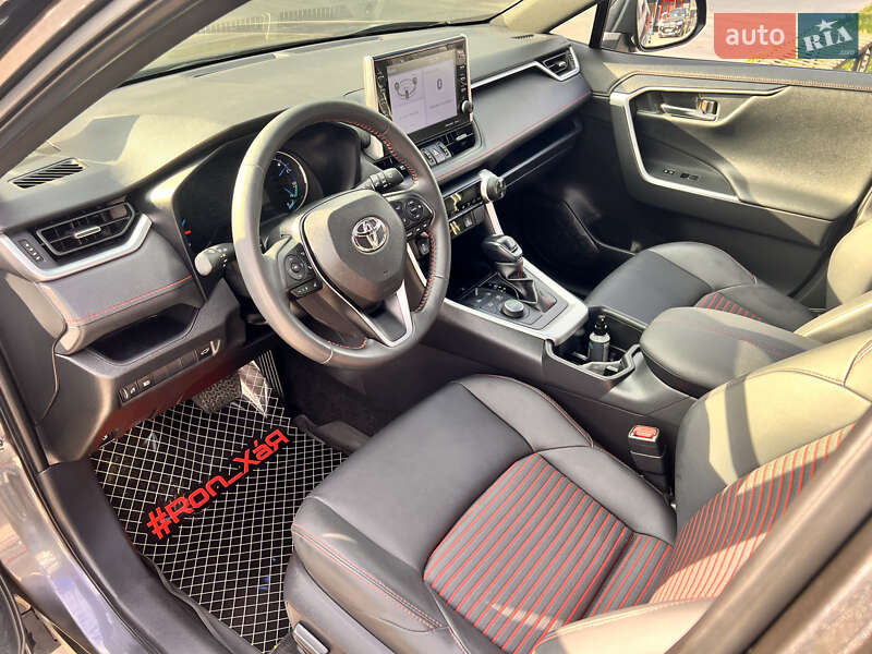 Внедорожник / Кроссовер Toyota RAV4 2022 в Одессе