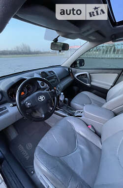 Внедорожник / Кроссовер Toyota RAV4 2008 в Львове