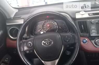 Позашляховик / Кросовер Toyota RAV4 2013 в Каневі