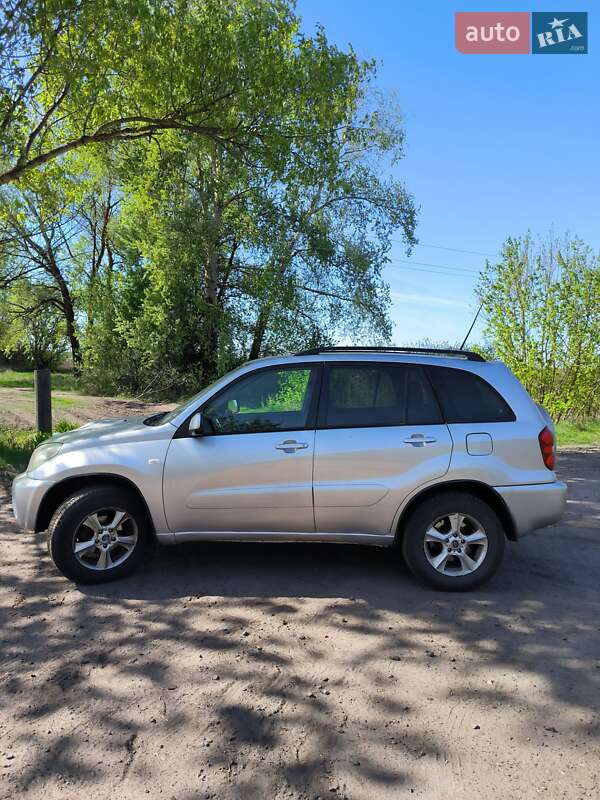 Toyota RAV4 2005