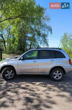 Внедорожник / Кроссовер Toyota RAV4 2005 в Котельве