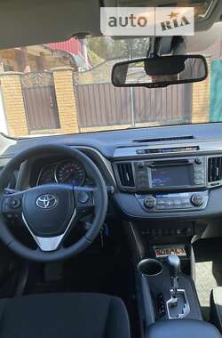 Позашляховик / Кросовер Toyota RAV4 2014 в Черкасах