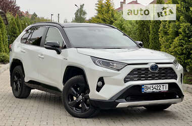 Внедорожник / Кроссовер Toyota RAV4 2021 в Одессе