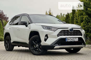 Внедорожник / Кроссовер Toyota RAV4 2021 в Одессе