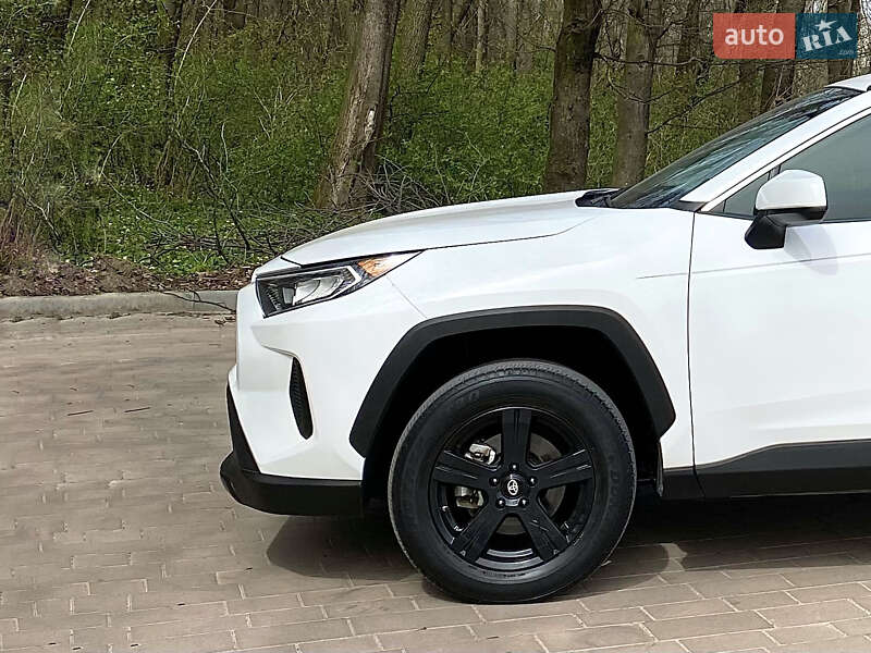 Внедорожник / Кроссовер Toyota RAV4 2020 в Тернополе фото 33 Внедорожник / Кроссовер Toyota RAV4 2020 в Тернополе