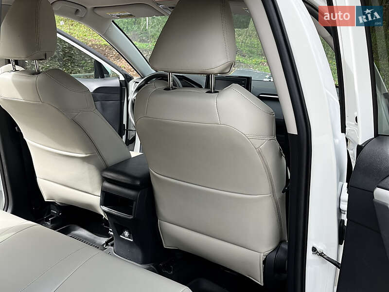 Внедорожник / Кроссовер Toyota RAV4 2020 в Тернополе фото 50 Внедорожник / Кроссовер Toyota RAV4 2020 в Тернополе