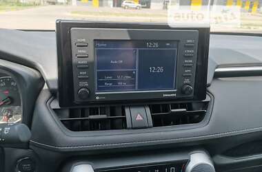 Позашляховик / Кросовер Toyota RAV4 2022 в Полтаві