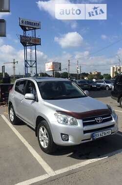 Внедорожник / Кроссовер Toyota RAV4 2009 в Хмельницком