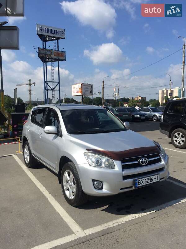 Toyota RAV4 2009
