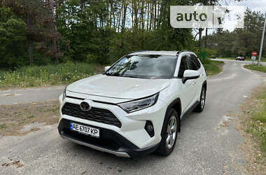 Позашляховик / Кросовер Toyota RAV4 2019 в Києві