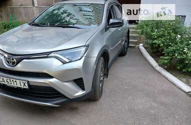 Позашляховик / Кросовер Toyota RAV4 2016 в Черкасах