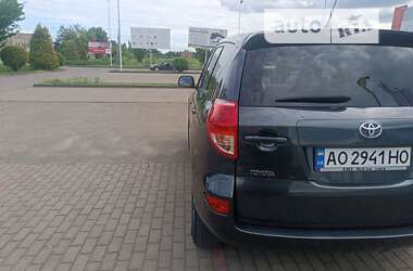 Внедорожник / Кроссовер Toyota RAV4 2008 в Ужгороде