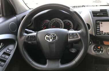 Позашляховик / Кросовер Toyota RAV4 2011 в Одесі