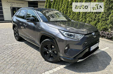 Внедорожник / Кроссовер Toyota RAV4 2019 в Харькове