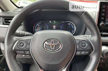 Внедорожник / Кроссовер Toyota RAV4 2021 в Виннице