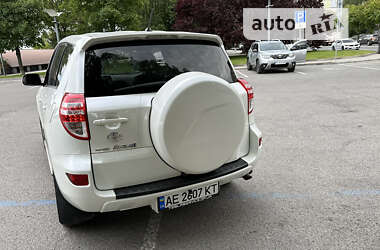 Внедорожник / Кроссовер Toyota RAV4 2010 в Днепре