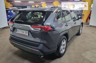 Позашляховик / Кросовер Toyota RAV4 2019 в Києві