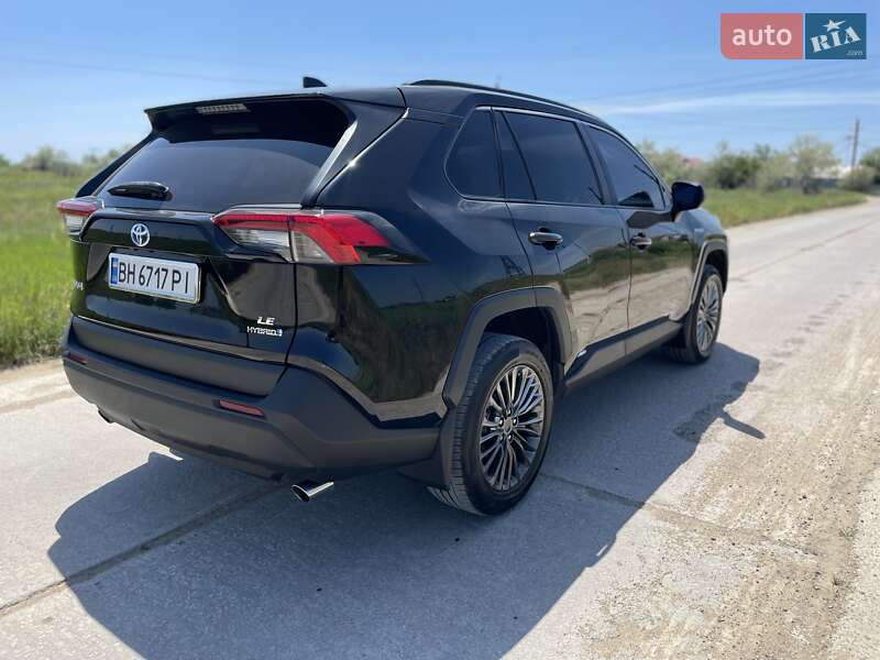 Позашляховик / Кросовер Toyota RAV4 2019 в Одесі